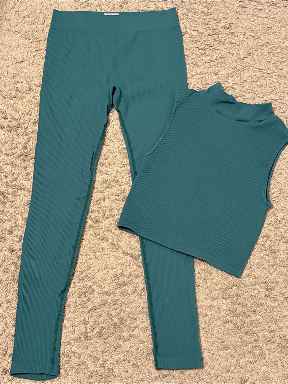 PrettyLittleThing Teal Ribbed High-Waist Leggings & Sleeveless Mock Neck Top